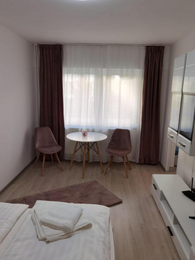 Focus Room Miercurea Ciuc Exteriör bild